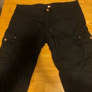 Size 15 ladies/juniors crop pants